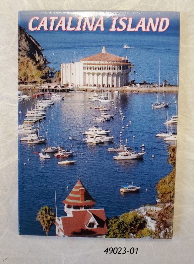 49023-01  Catalina Souvenir Magnet with photo of harbor and casino.   2" x 3"
