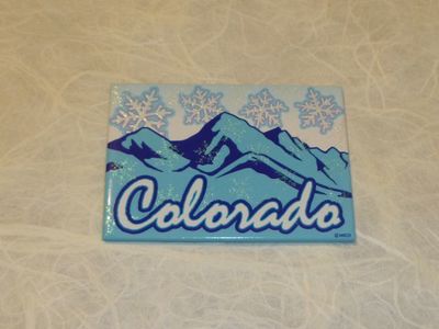 Colorado Souvenir Magnet with Glitter Snowflake design